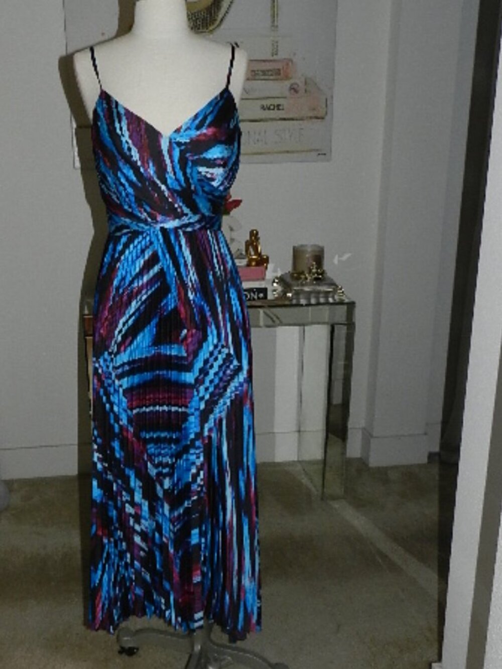 NWT White House Black Market Sleeveless Satin Pleated Midi Dress Size 6